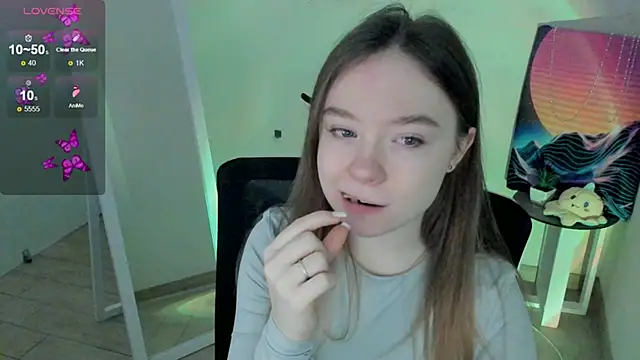 Snapshot of Florence_meow chatting on March 3, 7:32 am Florence meow online show from March 3, 7:32 am