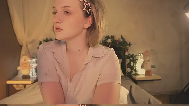 ELLIEJAY online show from December 20, 5:25 am