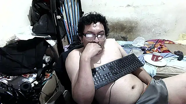 gocuzero online show from October 7, 3:47 am