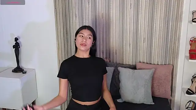 LissaWiild online show from October 13, 1:11 pm