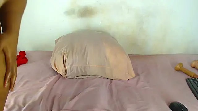 FAT ASS27 online show from April 2, 5:32 pm