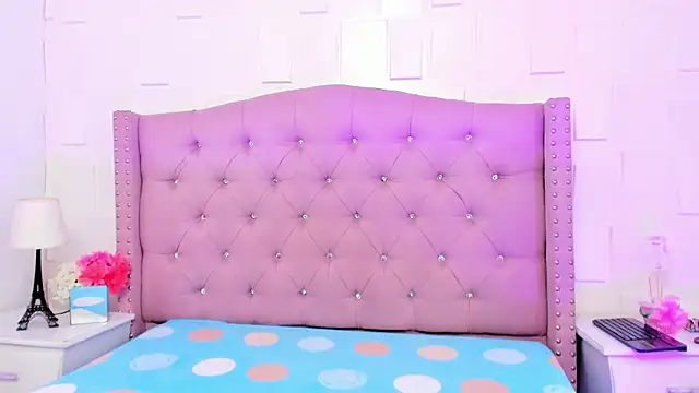 MonicaSchwartz online show from March 18, 7:50 pm