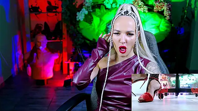 MonicaMaxwel online show from October 25, 11:29 am