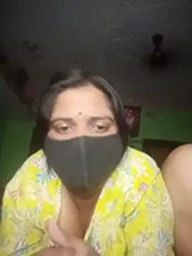 Snapshot of Nkumar173 chatting on May 21, 8:32 am Nkumar173 online show from May 21, 8:32 am