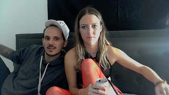 Snapshot of molly_witha_chance chatting on December 22, 9:44 am molly witha chance online show from December 22, 9:44 am