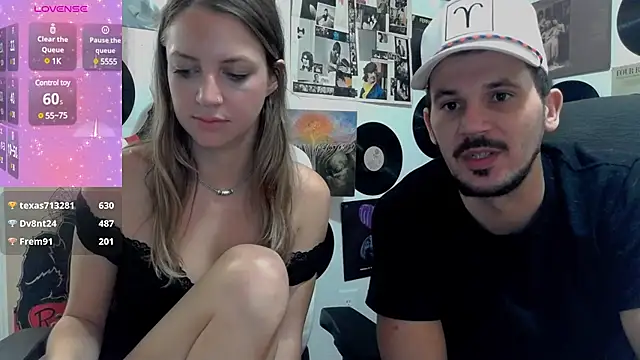 Snapshot of molly_witha_chance chatting on January 9, 11:03 am molly witha chance online show from January 9, 11:03 am