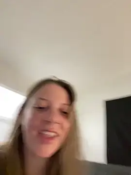 Snapshot of molly_witha_chance chatting on February 11, 5:47 am molly witha chance online show from February 11, 5:47 am