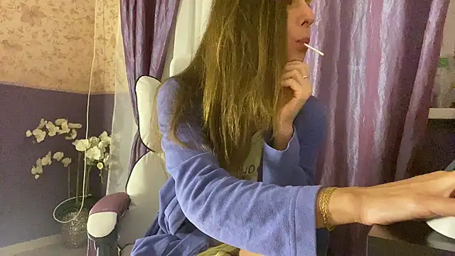Snapshot of KissIris888 chatting on September 14, 6:29 pm KissIris888 online show from September 14, 6:29 pm