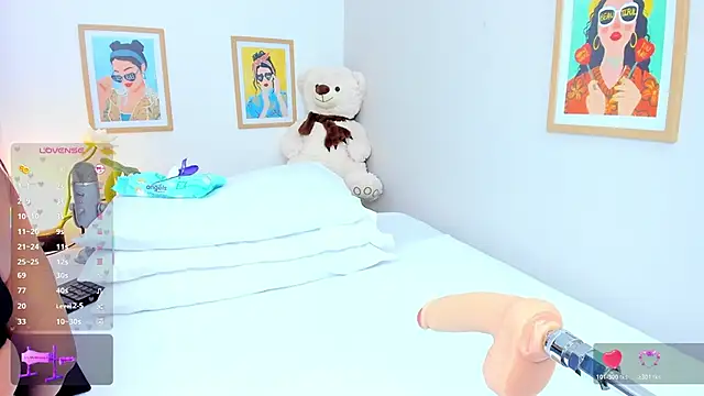 Snapshot of jasminnee_ chatting on February 16, 1:18 pm jasminnee online show from February 16, 1:18 pm