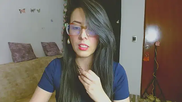 ella peck online show from March 1, 2:02 am