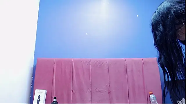 Snapshot of agathacorlincm101 chatting on September 24, 7:28 pm agathacorlincm101 online show from September 24, 7:28 pm