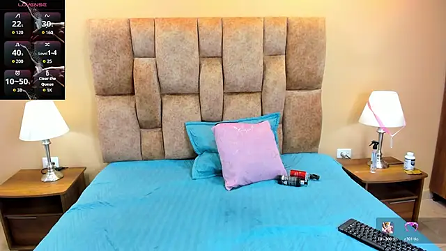 MiiaHot online show from March 31, 8:31 pm