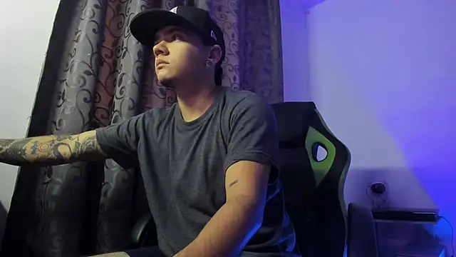 male pussy online show from September 16, 11:44 am