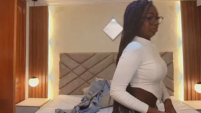 Raquel jones online show from February 7, 11:47 am