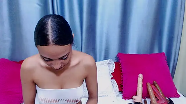 SultryCaramelFantasyx21 online show from March 13, 12:02 pm