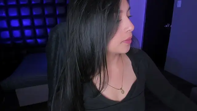 MelodySweett online show from April 11, 7:45 am