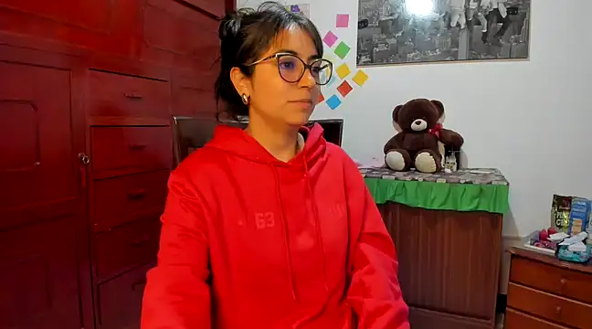 Snapshot of Isabellaa22_1 chatting on January 17, 2:18 am Isabellaa22 1 online show from January 17, 2:18 am