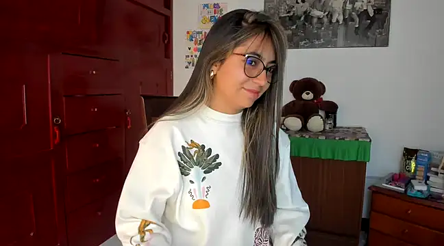 Snapshot of Isabellaa22_1 chatting on January 23, 1:45 pm Isabellaa22 1 online show from January 23, 1:45 pm