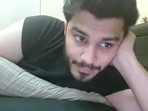 Snapshot of robintoit chatting on December 2, 4:42 am robintoit online show from December 2, 4:42 am