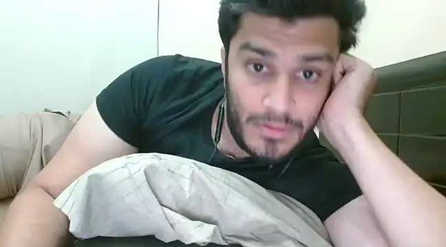 Snapshot of robintoit chatting on February 14, 3:15 pm robintoit online show from February 14, 3:15 pm