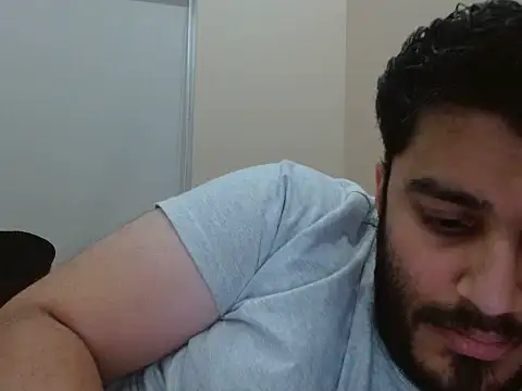 robintoit online show from November 15, 6:44 am