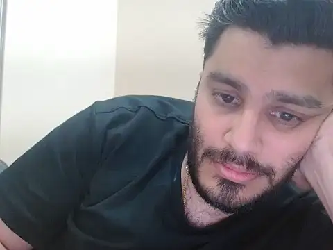 robintoit online show from April 8, 2:28 pm