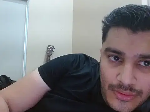 robintoit online show from April 19, 5:51 am