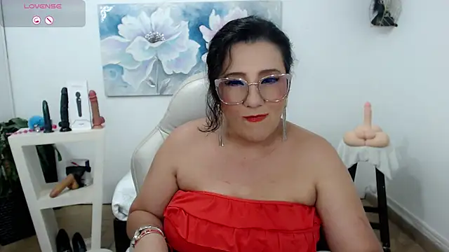 mom hot   online show from March 9, 12:21 am