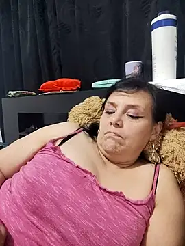 Natasha milf   online show from November 6, 12:33 am