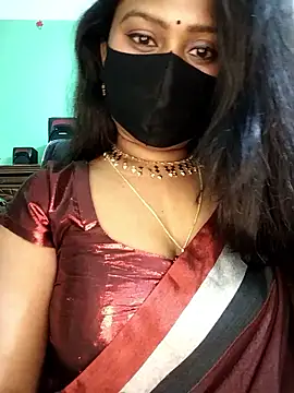 Idhika Paul online show from January 19, 1:04 pm