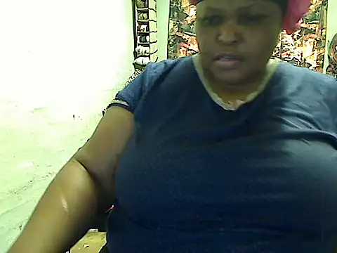 HOTSUGARX5 online show from October 24, 11:28 am