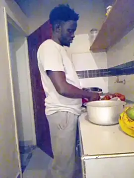 MaskedGQ online show from October 13, 1:44 pm