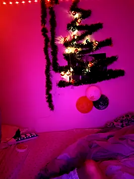 MaskedGQ online show from December 4, 5:21 pm