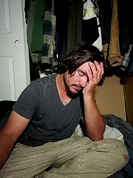 yourdirtysecret 23 online show from April 3, 3:37 am