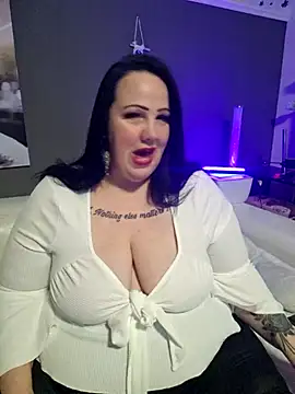 Snapshot of Black_Angel24 chatting on February 15, 6:23 pm Black Angel24 online show from February 15, 6:23 pm