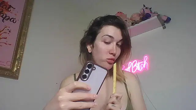 Snapshot of Icy__Diamond chatting on September 24, 8:01 pm Icy Diamond online show from September 24, 8:01 pm