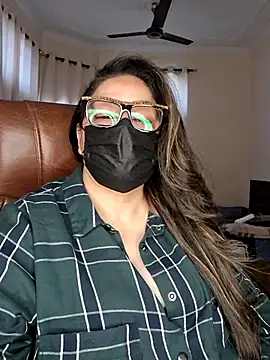 Snapshot of SEXY-Sardarni chatting on September 26, 7:01 am SEXY-Sardarni online show from September 26, 7:01 am