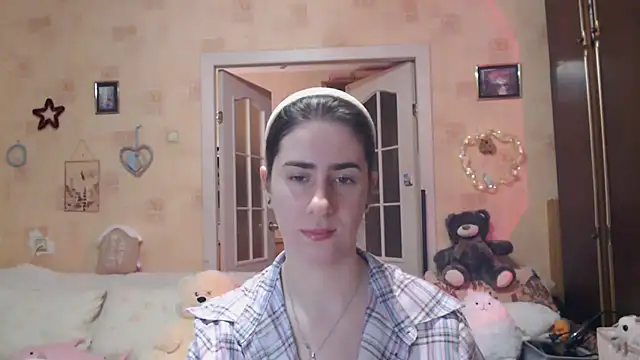 INELIKA online show from September 21, 9:05 pm