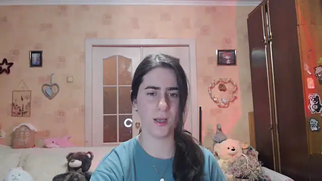 INELIKA online show from November 20, 2:39 pm