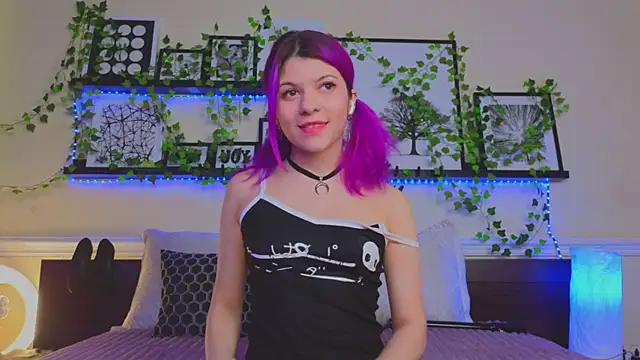 Snapshot of Katya_Zaitseva chatting on February 6, 11:26 pm Katya Zaitseva online show from February 6, 11:26 pm