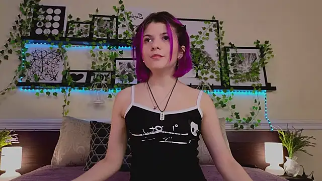 Snapshot of Katya_Zaitseva chatting on March 15, 12:04 am Katya Zaitseva online show from March 15, 12:04 am