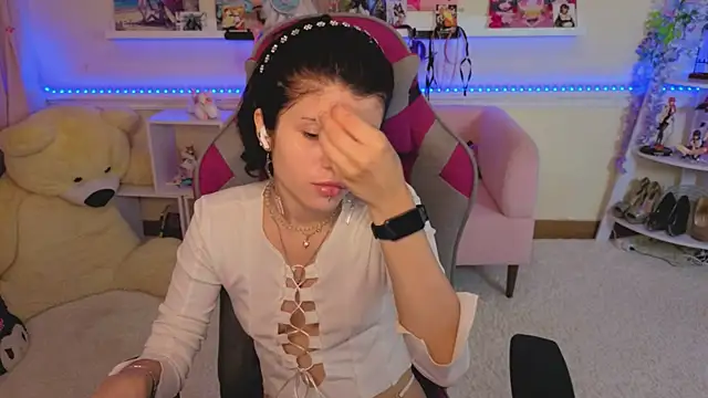 Snapshot of Katya_Zaitseva chatting on July 10, 6:43 pm Katya Zaitseva online show from July 10, 6:43 pm