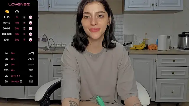 broosnica1 online show from December 27, 12:56 pm