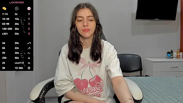 broosnica1 online show from October 15, 10:26 am