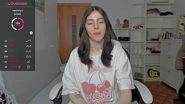 broosnica1 online show from April 7, 7:20 am