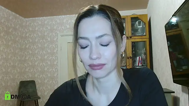 alicia spicy online show from December 10, 4:13 am