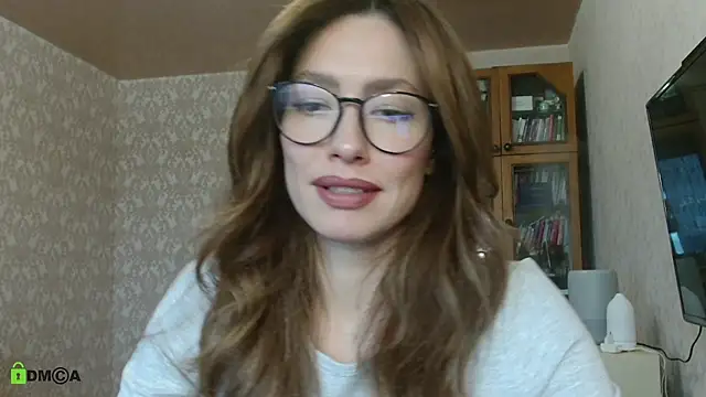 alicia spicy online show from October 18, 10:05 am