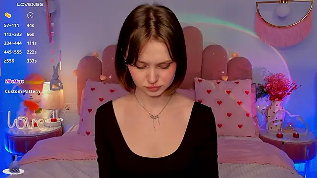 MaryLew online show from February 15, 6:21 am