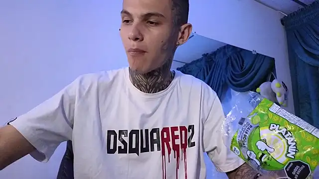 Stuart Boy  online show from January 31, 3:52 am
