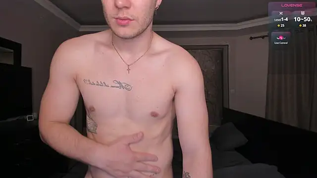 Snapshot of miraacle chatting on October 30, 7:58 pm miraacle online show from October 30, 7:58 pm